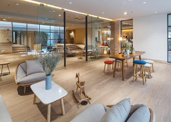 Clef Hotel