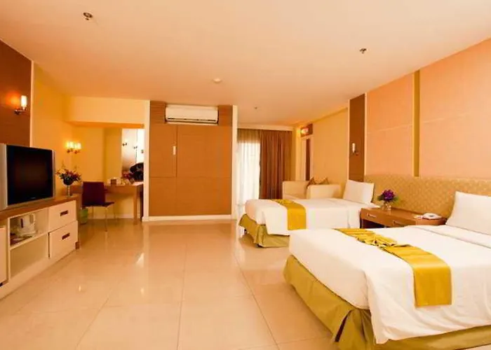 Clef Hotel